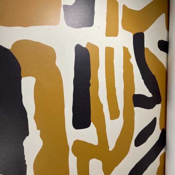 Wallpaper - Picture 3 of 3